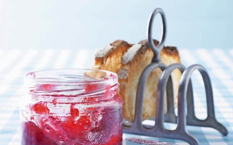 homemade raspberry jamweekend
