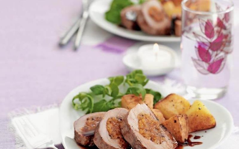 Apricot and cumin-stuffed porkP33