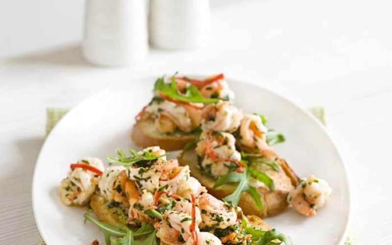 lemony prawn bruschettas