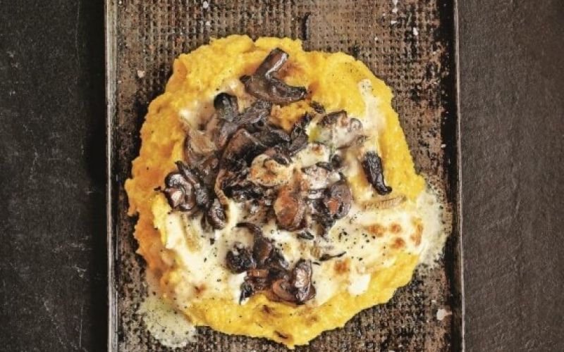 kremna-polenta-in-gobji-ragu_558x620_acf_cropped
