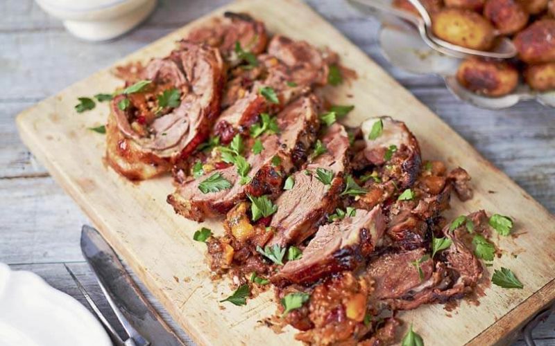 slow braised shoulder of lamb with jewlled stuffing
