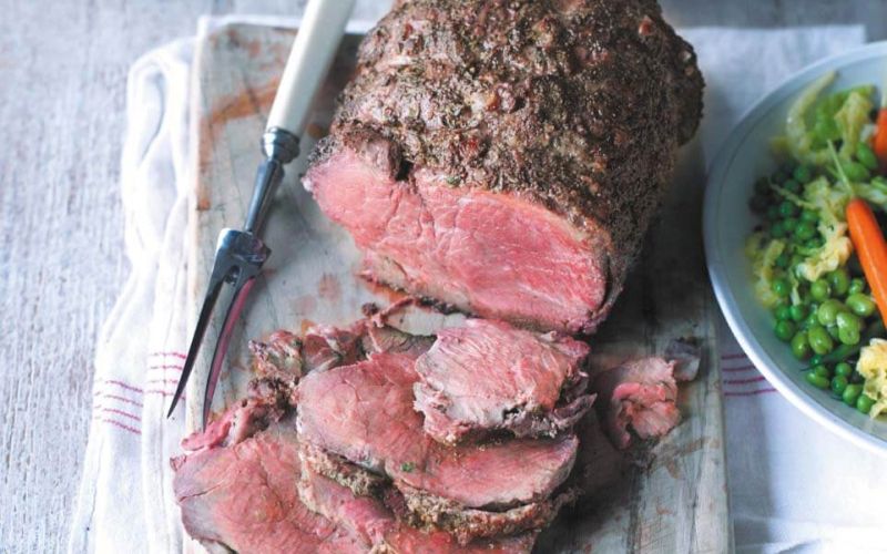 goveja pecenka s cebulno omako