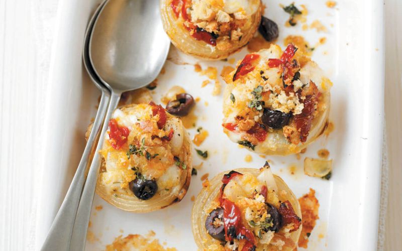 Pečena čebula s sirom