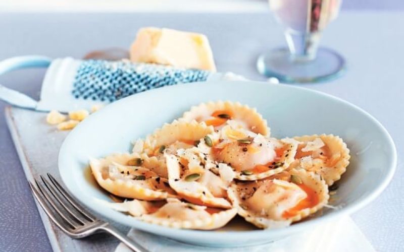 Ravioli-s-kozjim-sirom-in-sladkim-krompirjem-A_558x620_acf_cropped