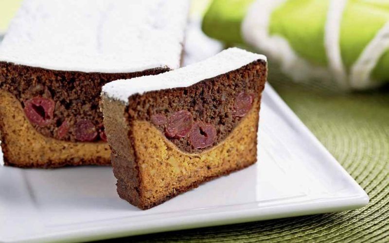 Marmor-Kirschkuchen