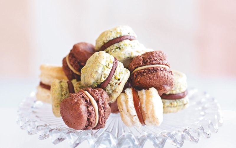 Pistacijevi makrončki s čokoladnim nadevom