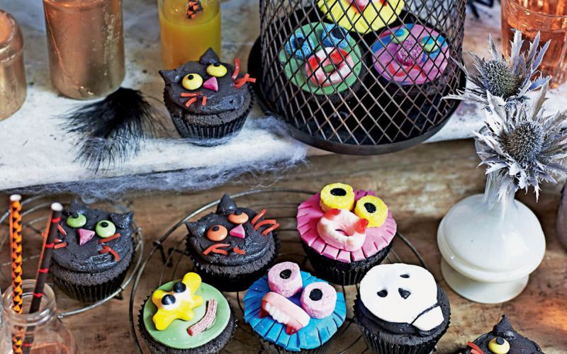 Homemade halloween black velvet halloween cupcakes