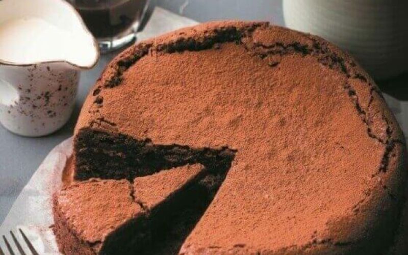 cokoladna-torta-z-mandlji_558x620_acf_cropped