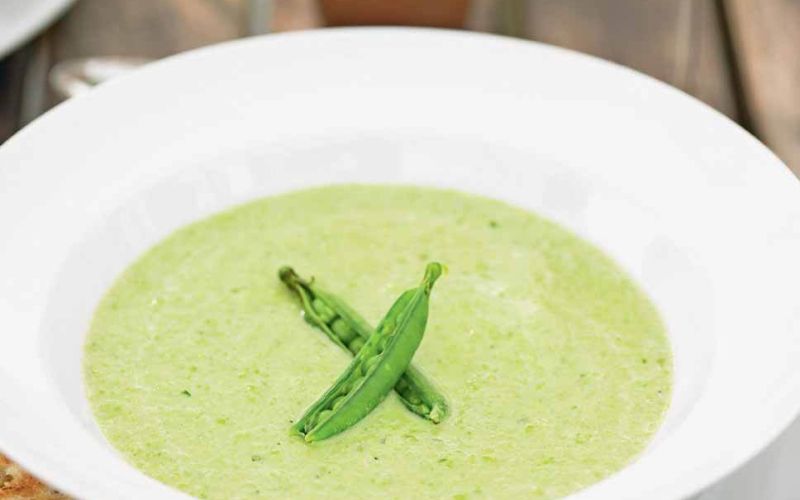 fresh pea and lovage soup