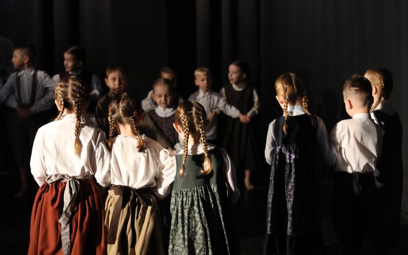 AK_otroška folklora Ormož.JPG