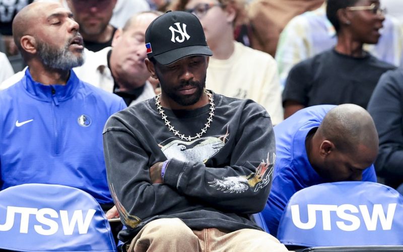 kyrie irving dallas pm.jpg