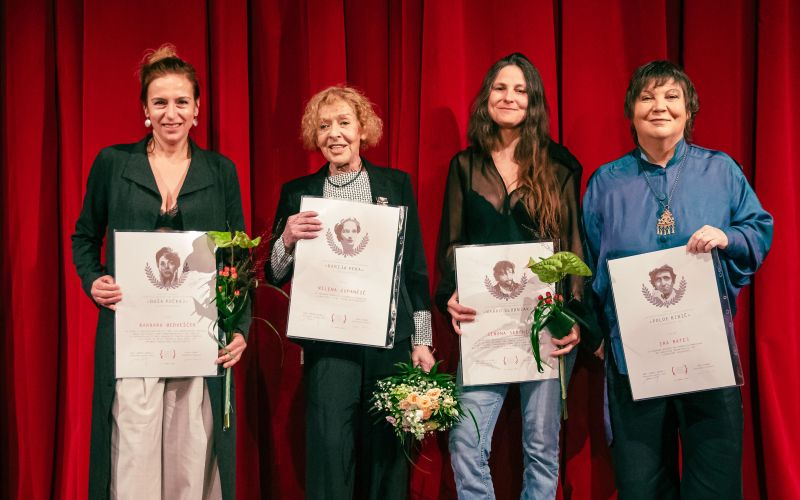 Barbara Medvešček, Milena Zupančič, Simona Semenič, Ira Ratej