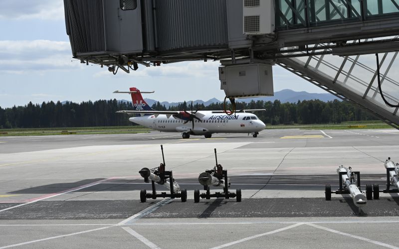 brniško letališče