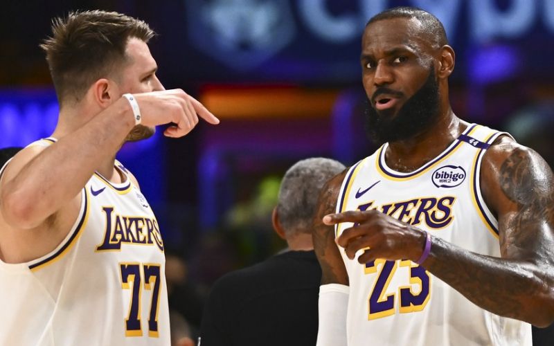 lebron james.jpg