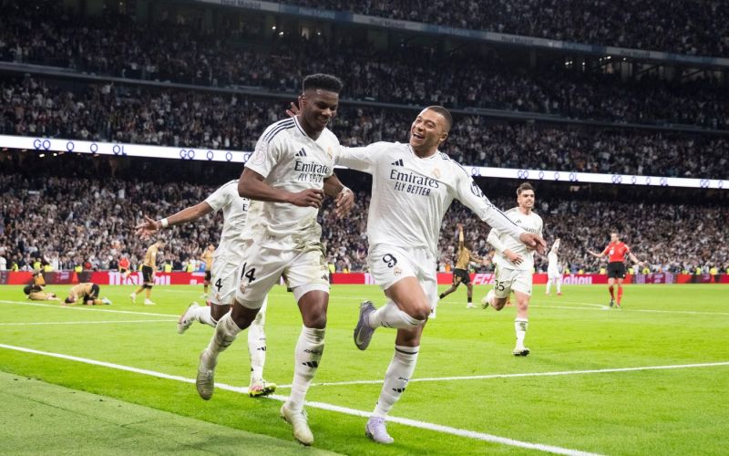 mbappe tchouameni.jpg