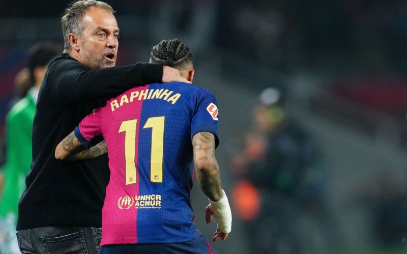 raphinha flick barcelona.jpg