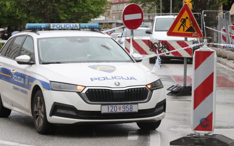 hrvaška policija (2).jpg