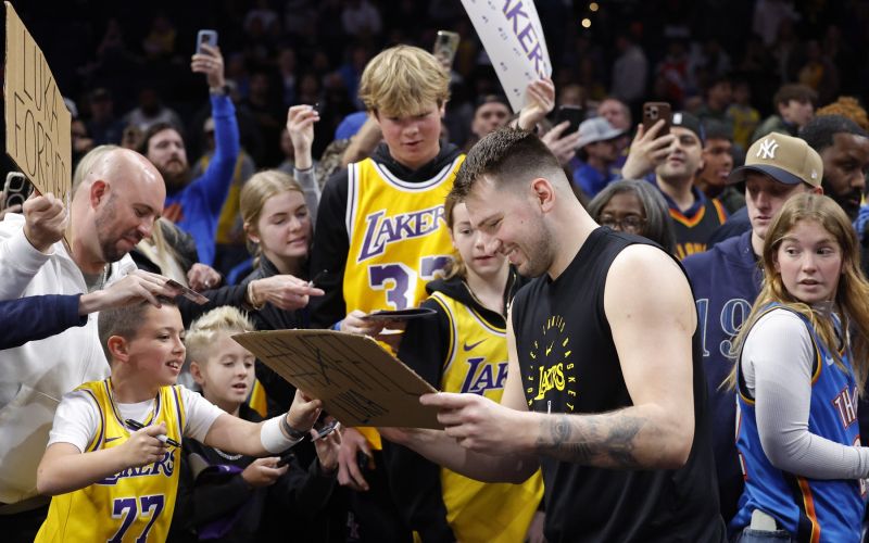 luka doncic los angeles.jpg