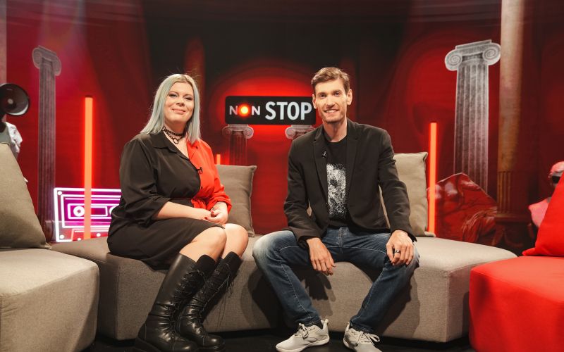 Med epidemijo se je zaljubil v kolesarstvo in svojo pot na veliko tekmovanje dokumentira z videi, za