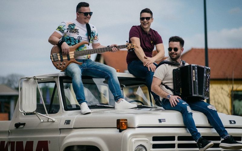 Nova pesem Potepinov je že osvojila številne poslušalce po Sloveniji.