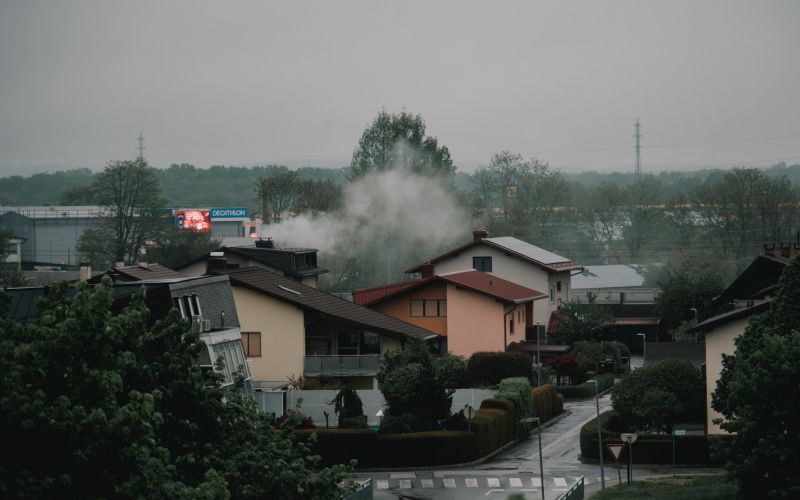 simbolična, zima, kurjava, kurjenje, drva, dim, onesnaženje, zrak