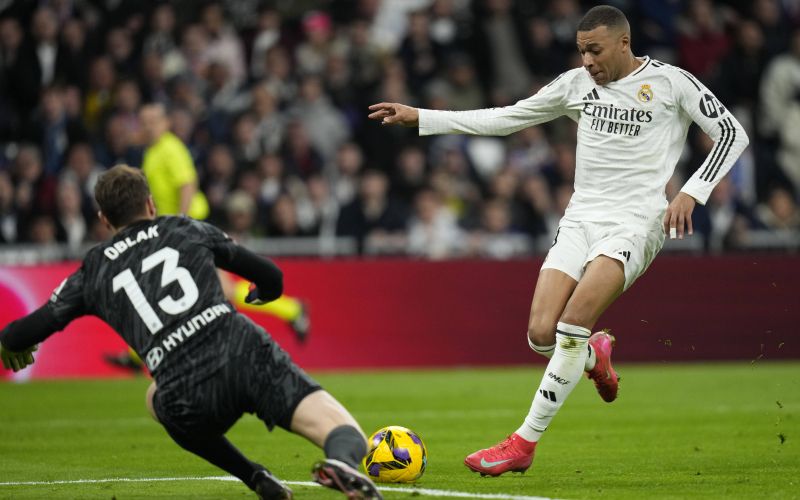 Jan Oblak Kylian Mbappe