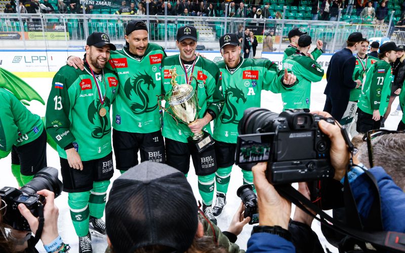 pance pavlin gregorc sabolic hokej olimpija jesenice hokej 25 af.jpg