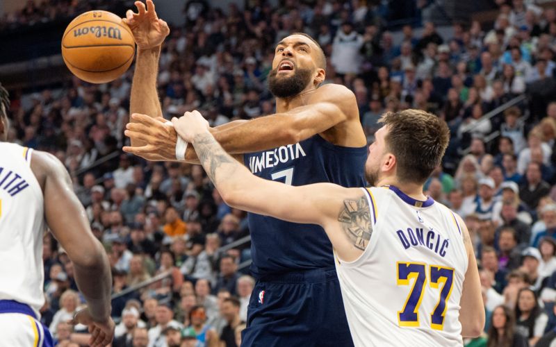 doncic-gobert.jpg