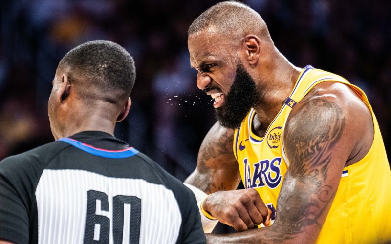 lebron james 1.jpg