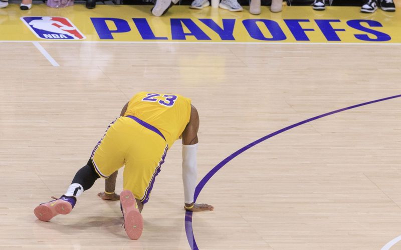 lebron james.jpg