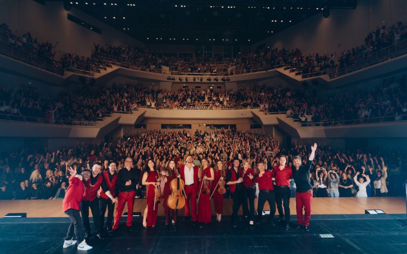 Žan Serčič, CD - Za posebno doživetje se je na odru obkrožil z vrhunskimi glasbeniki.