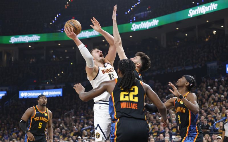 nikola jokic.jpg
