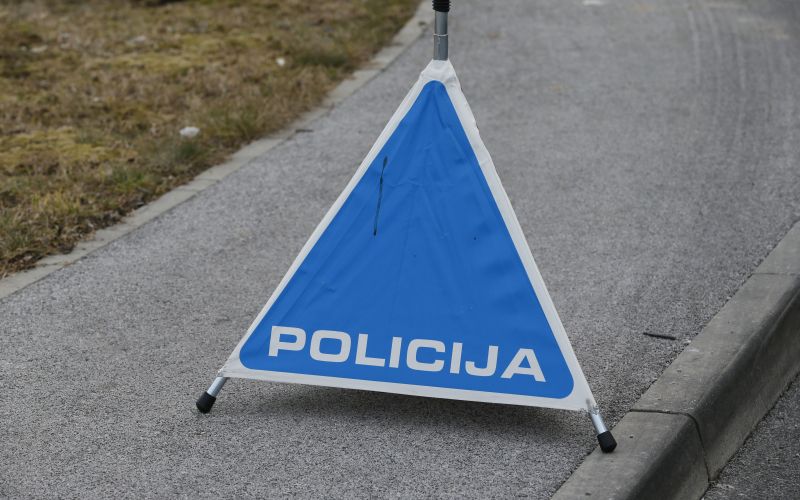 Policija