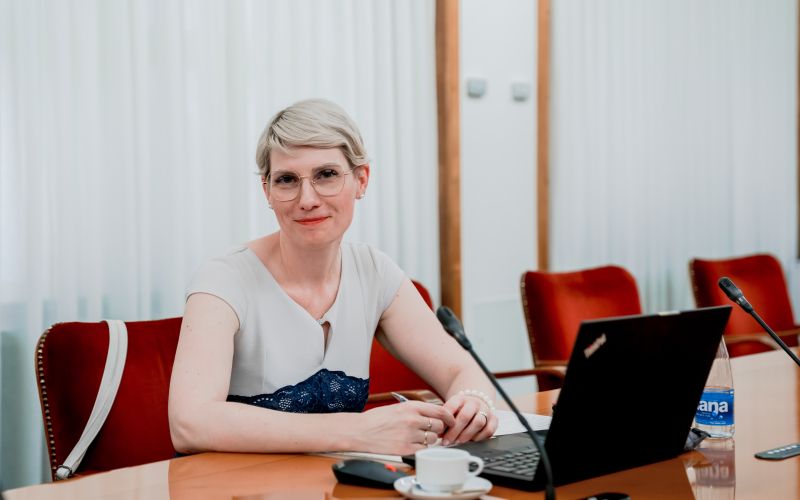 jasmina opec voros Saso Svigelj.jpg