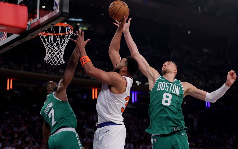 knicks celtics.jpg