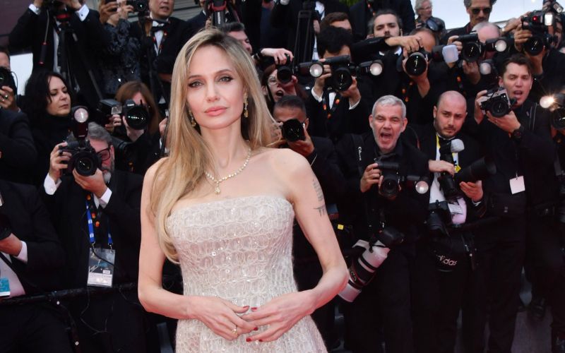 Angelina Jolie, Cannes (4).jpg