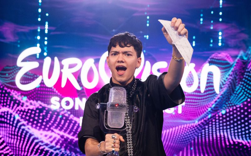 Naslovna: JJ je Avstriji pripel tretjo evrovizijsko zmago.