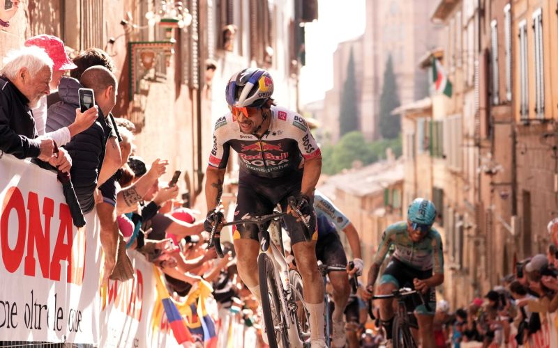 primoz roglic pm.jpg
