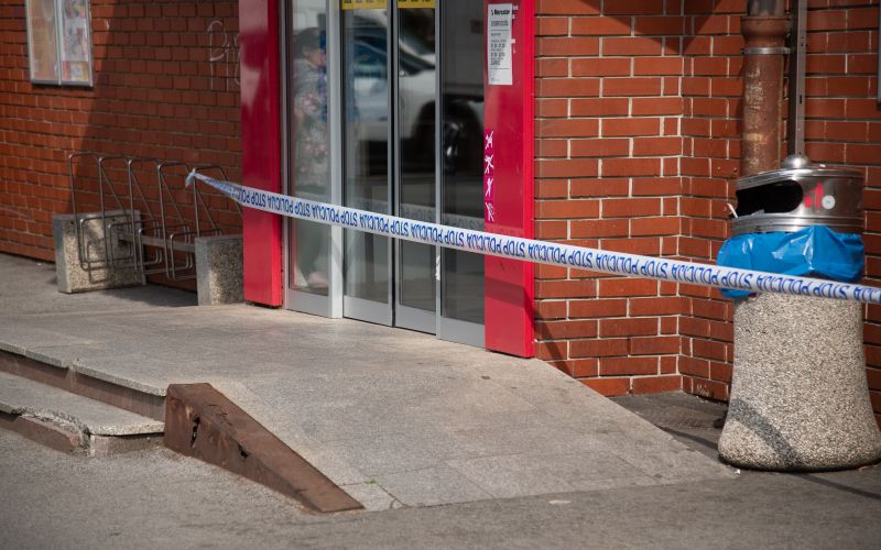 mercator-lendavska, policijski-trak, vlom