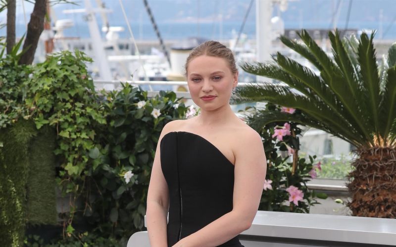 64 mia threapleton 1.jpg