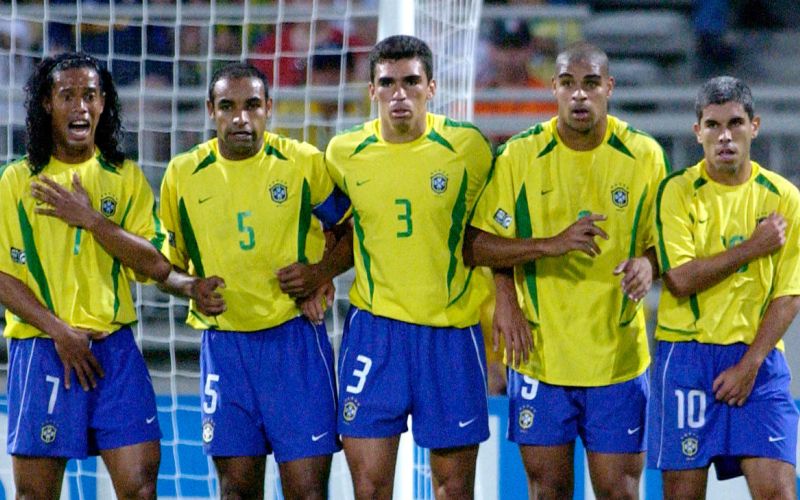 Ronaldinho, Emerson, Lucio, Adriano, Ricardinho pm.jpg