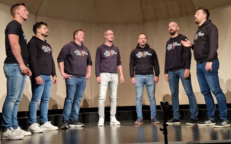 saleski-studenstki-oktet.jpg