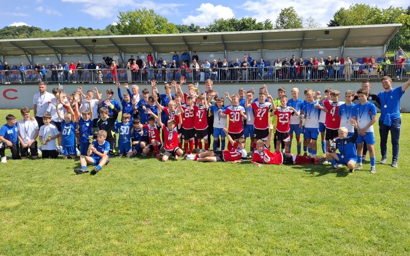 Skupinska slika TRZEC (U13).jpg