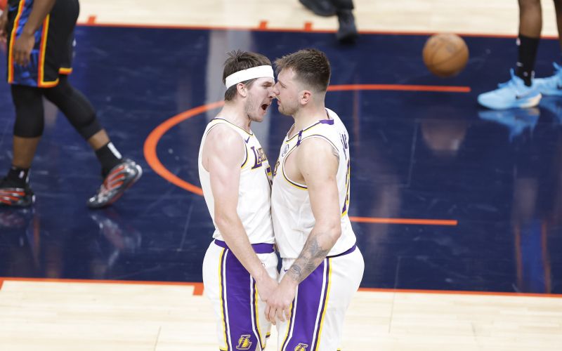 reaves-doncic.jpg