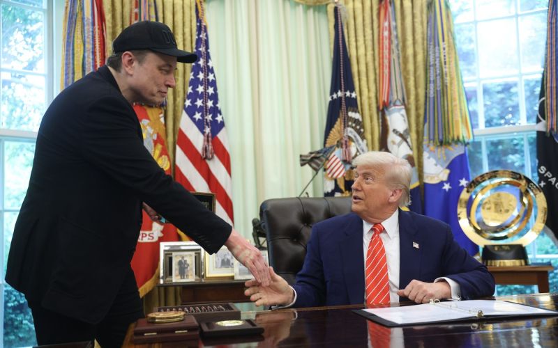 elon musk, donald trump.jpg