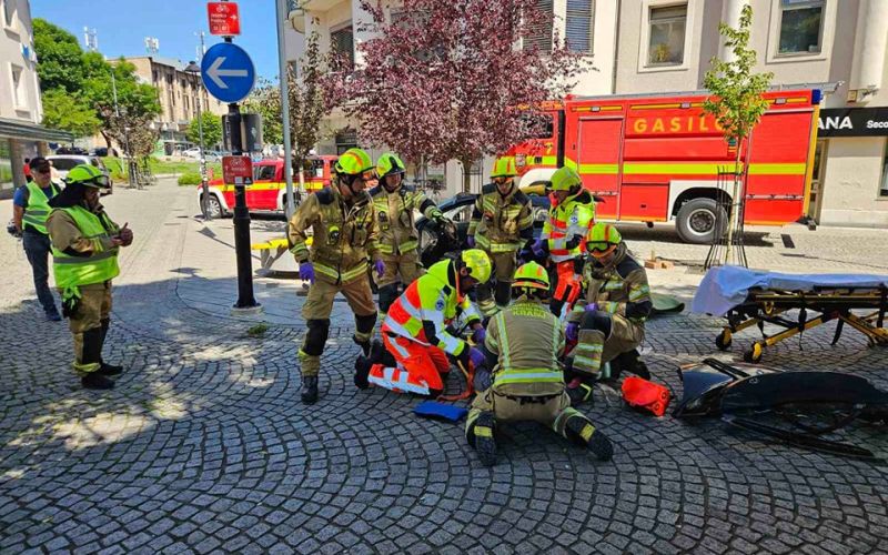 V Kranju vaja enot zaščite in reševanja ob simulaciji potresa