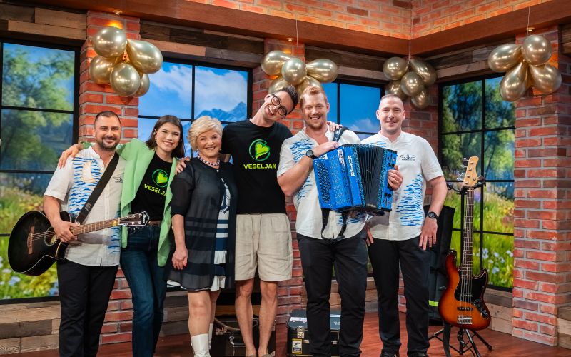 Primorski fantje, Nika Svetlin, Lovro Prešiček