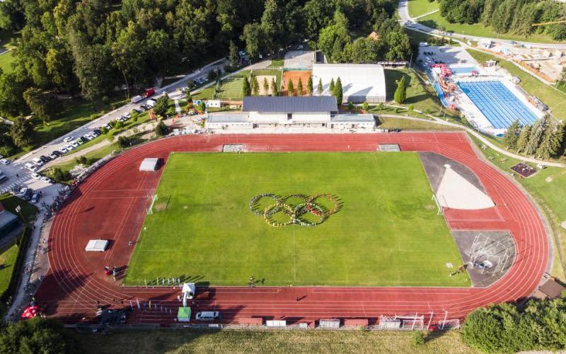 stadion ravne
