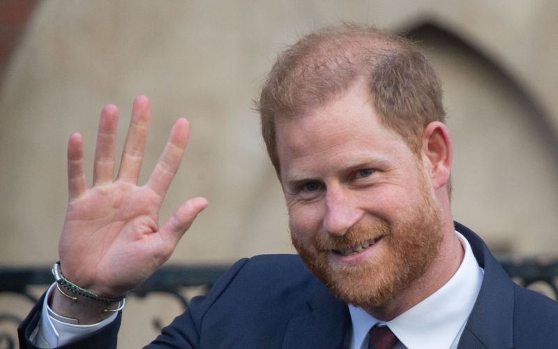 Princ Harry - Princ Harry pa se bo kmalu vrnil v rodno Veliko Britanijo, kjer se že šušlja, da naj b