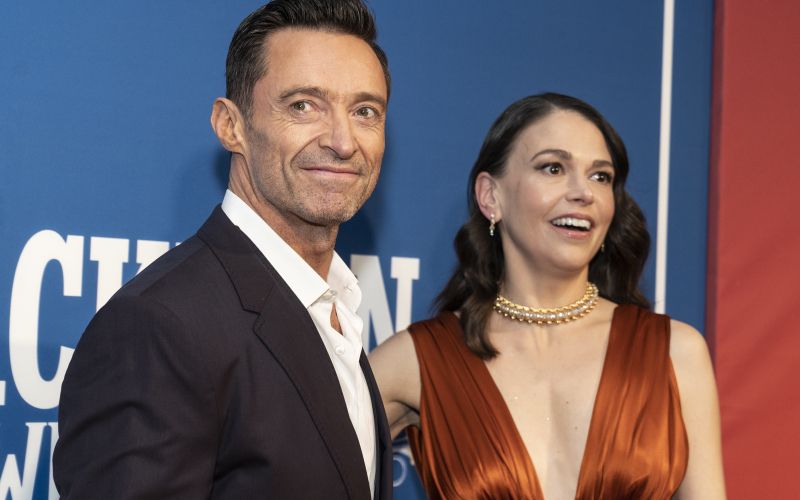Hugh Jackman, Sutton Foster - Mož Hugh Jackman naj bi že našel novo ljubezen z igralko Sutton Foster